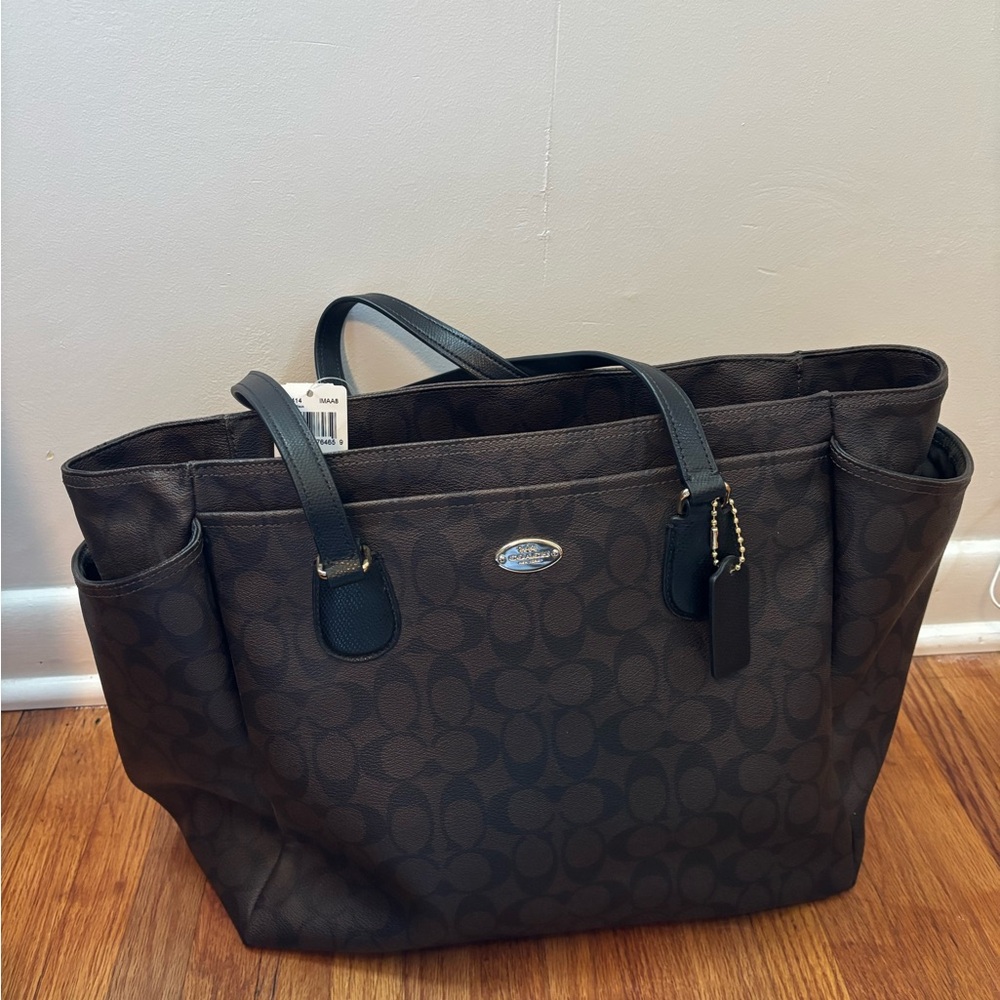 Coach Signature Baby Diaper Bag, NEW, Multi Purpose Saddle Bag, Handbag Brown